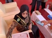 Alda, pemuda berbakat asal Kalimantan Timur, membuka lapangan pekerjaan lewat pembentukan komunitas penjahit.